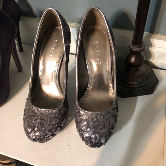 Sequined platforms - Picture 2 of 3